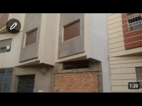 عاجل جدا : منزل بالدار الصحافة أمام الملعب الكبير البرانص القديمة روعة رائعة للبيع ب طنجة 